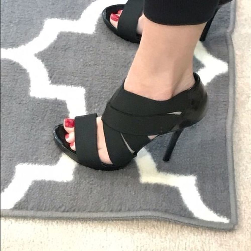 BCBGeneration Stilletos • size 7